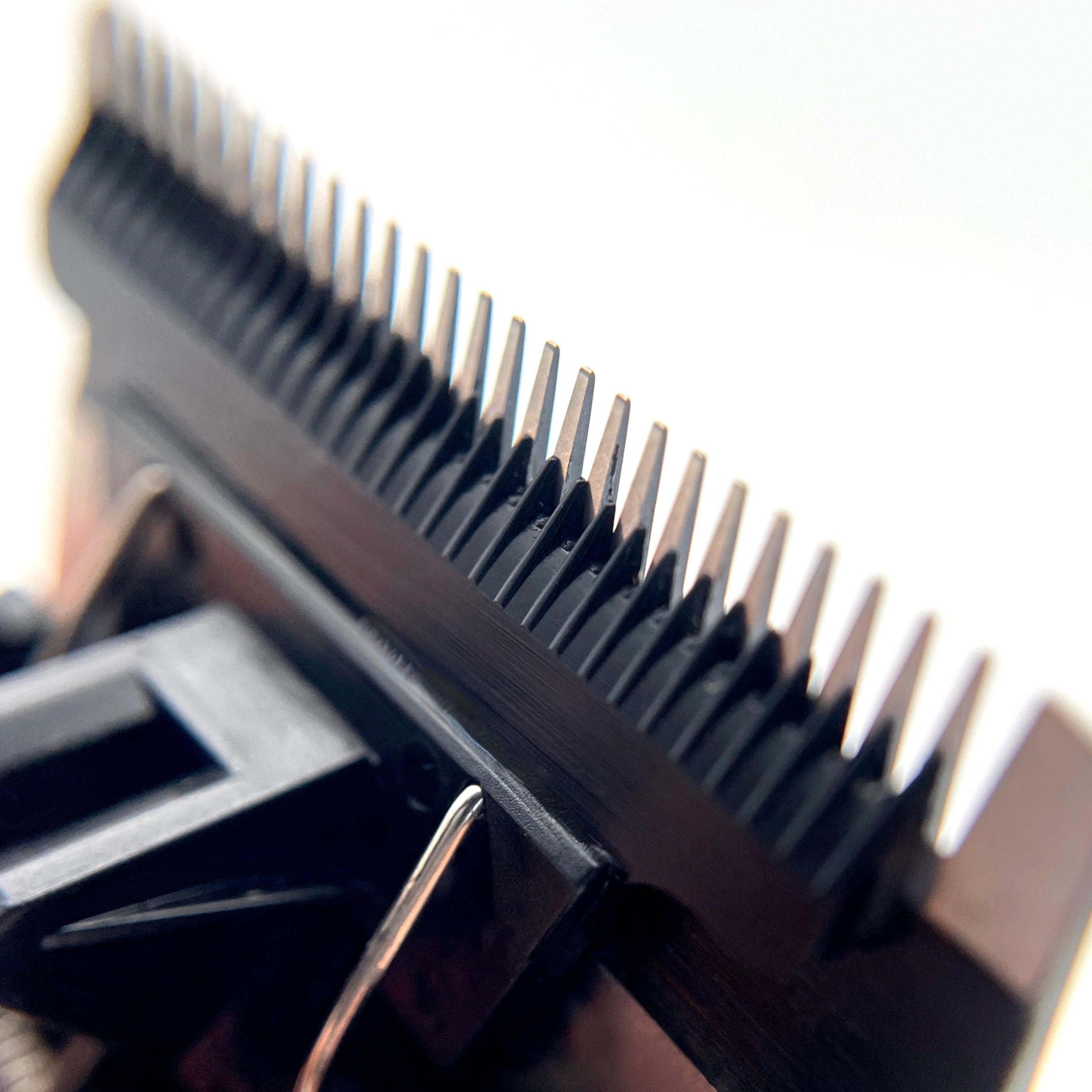#STYLE_FADE BLADE