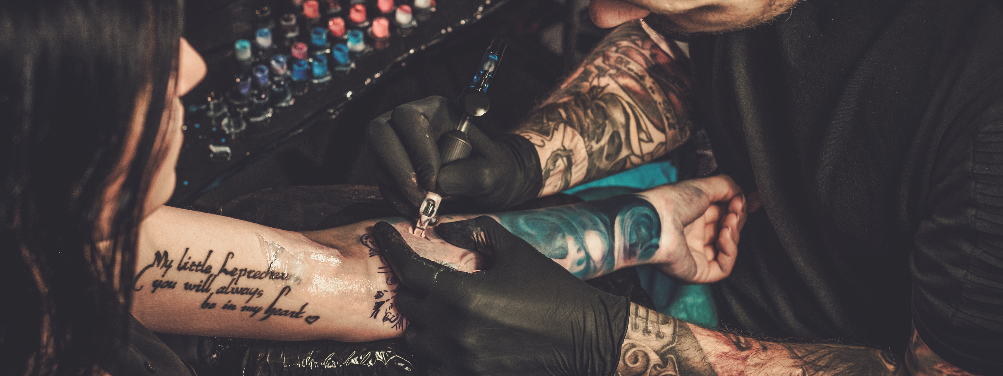 Should Barbers Offer Tattoo Services? Pros, Cons, and What the Industry Thinks