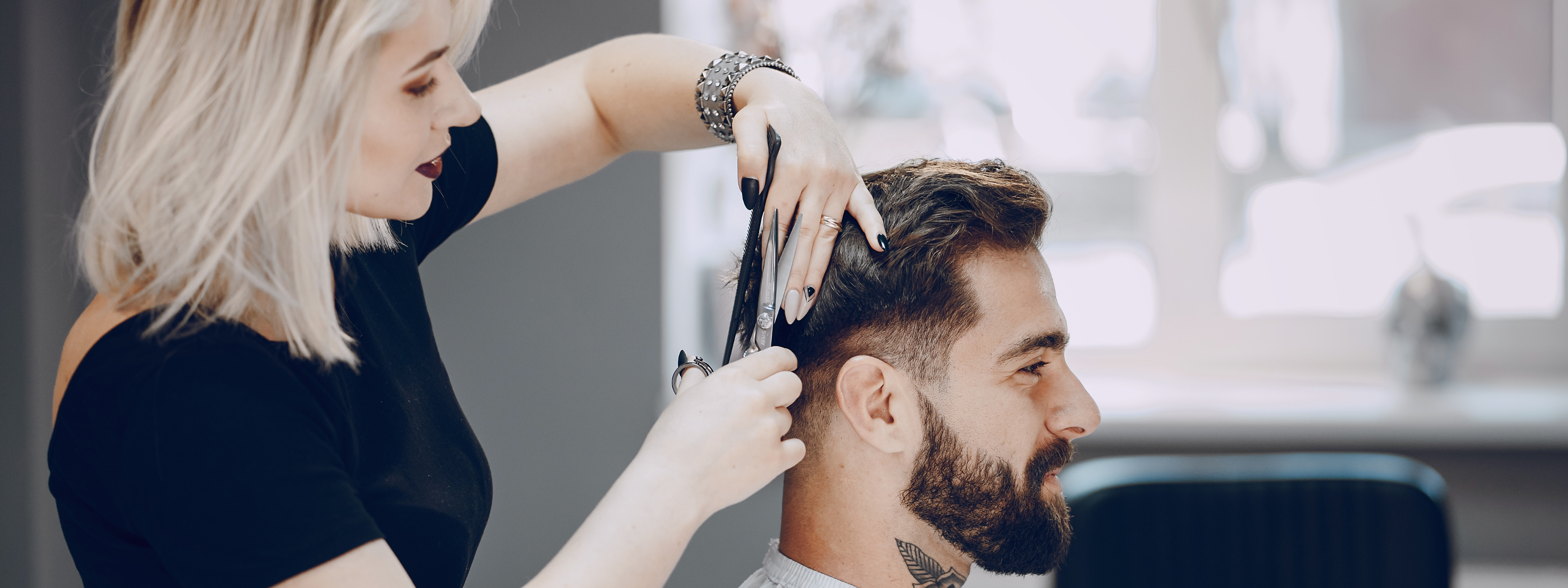Breaking Down the Gender Barriers in Barbering: How Women Are Reshaping the Industry
