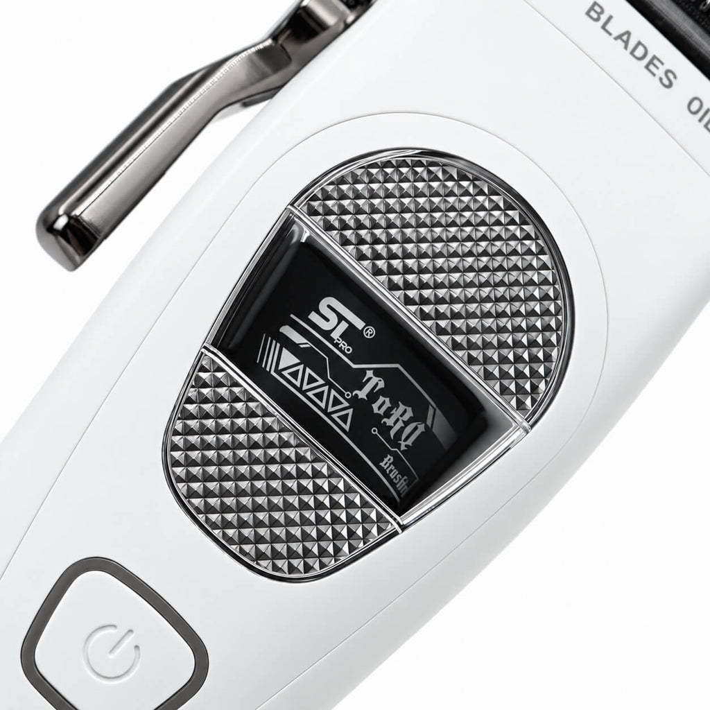 TORQ™ clipper housing and professional motor design