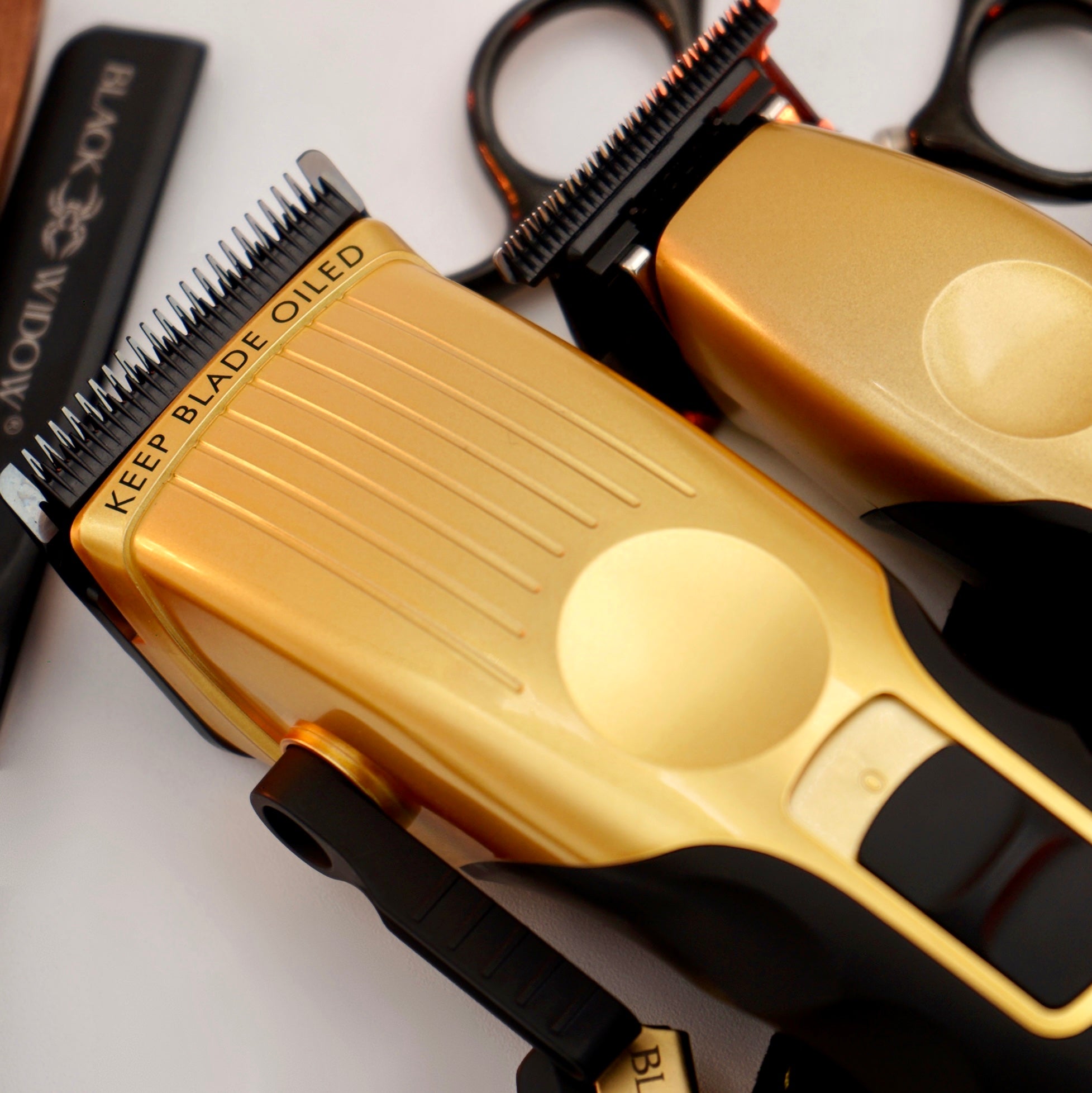 #COLOR_GOLD